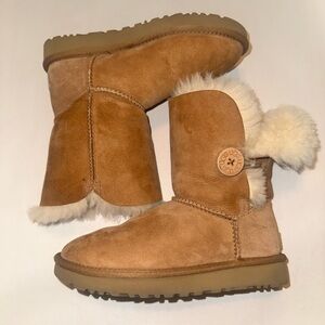 Youth Chestnut UGG Bailey Boots